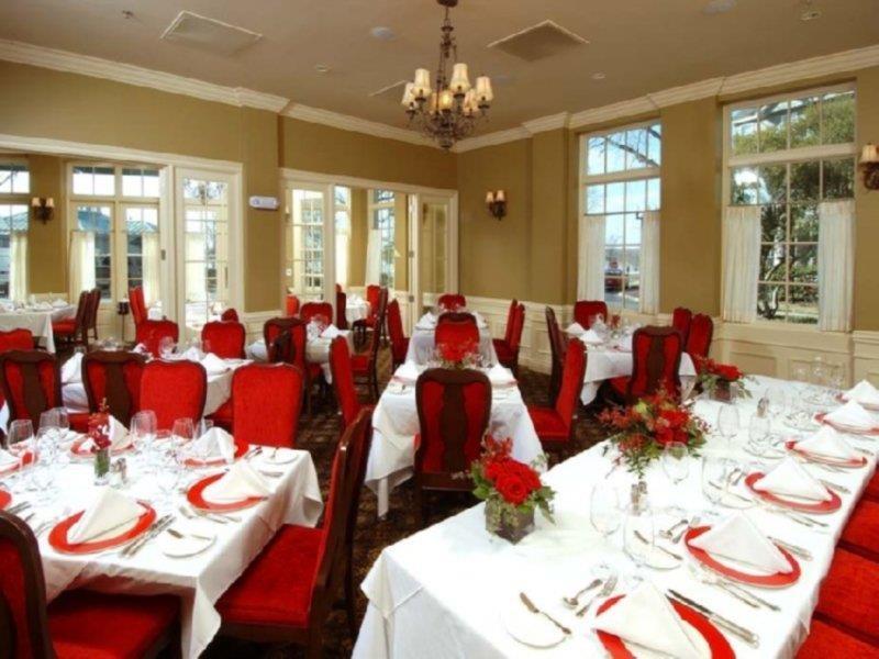 River Inn Of Harbor Town Memphis Restaurante foto