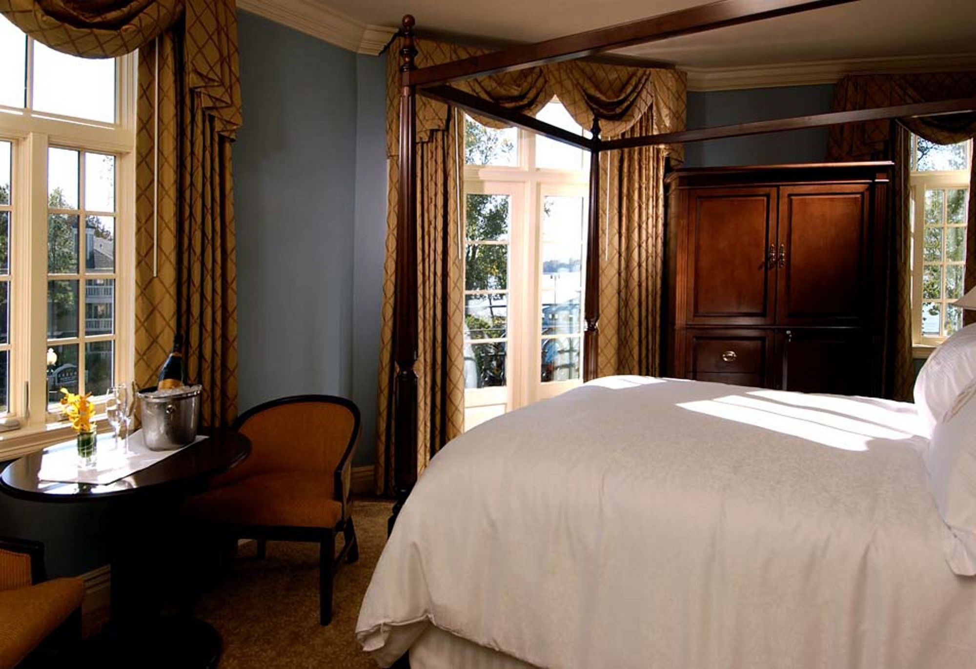 River Inn Of Harbor Town Memphis Habitación foto